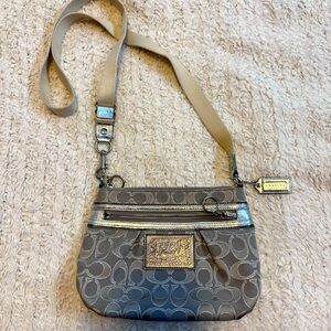 COACH Poppy Purse